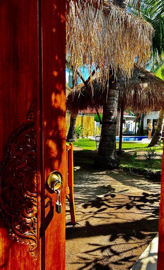 Gili Land Hotell Gili Air Exteriör bild