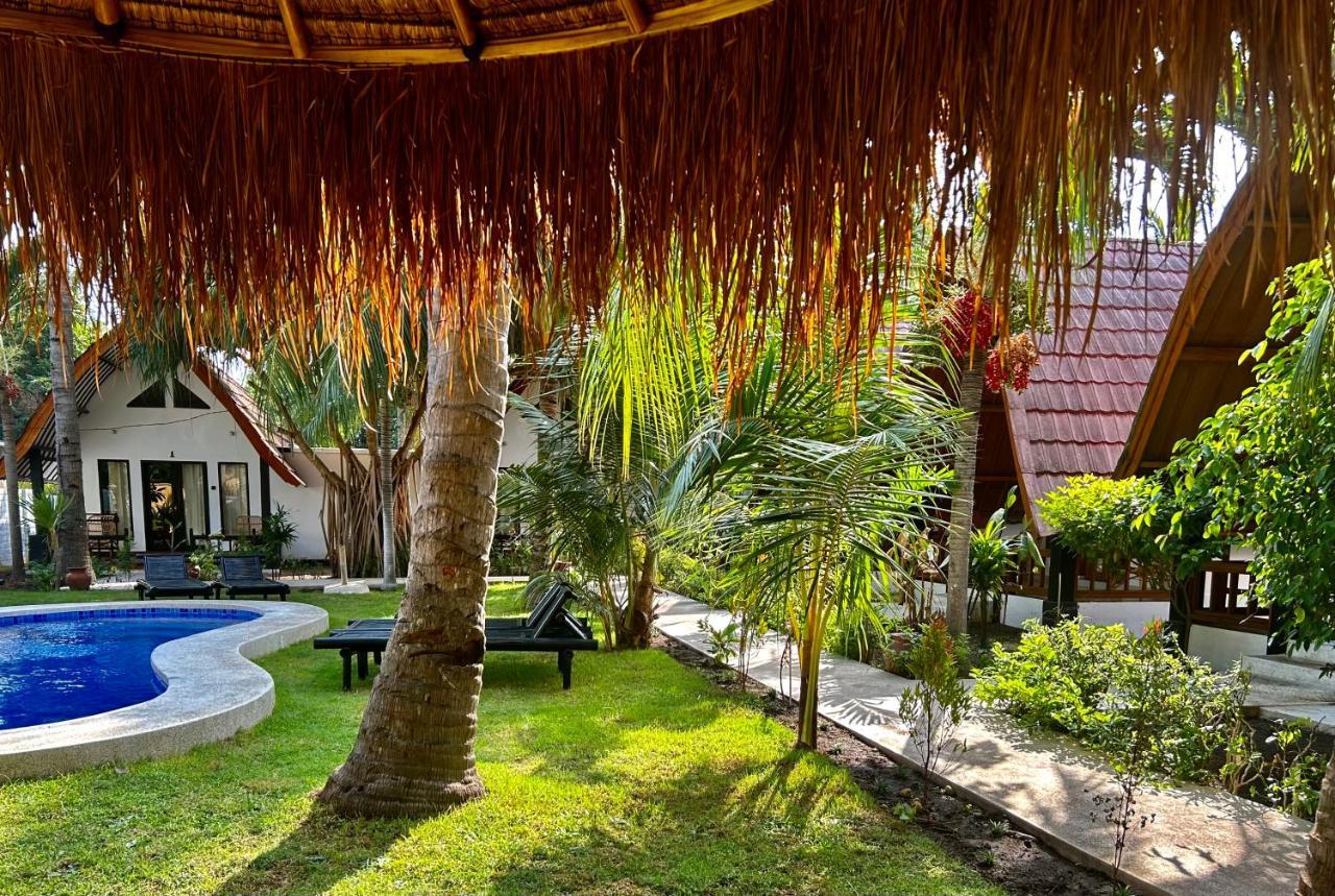 Gili Land Hotell Gili Air Exteriör bild